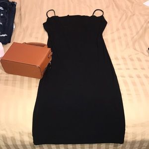 Cute black tight stretchy fit dress!💗
